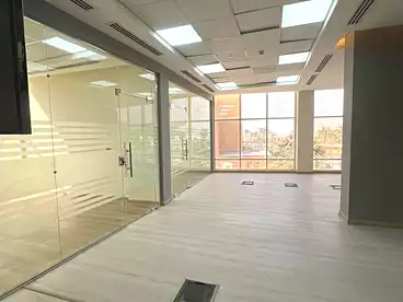 في شارع يوسف السباعي، المرحله الأولى، 300 متر