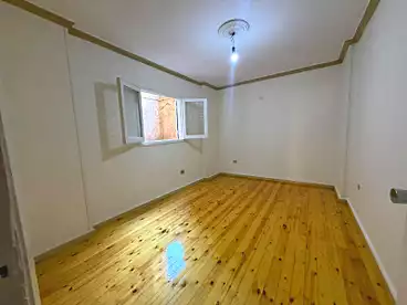 Apartments For rent in Ganaklis, Alexandria, 125 sqm