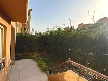 Apartments For sale in El Khamayel, Compounds in Sheikh Zayed, 188 sqm