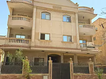 Residential For sale in Street 16, Third Neighborhood, 200 sqm