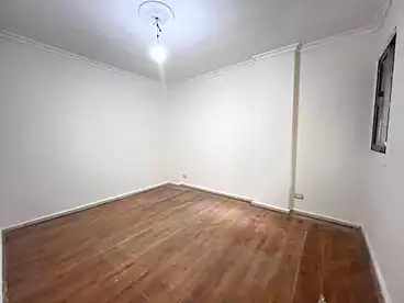 Apartments For sale in Ganaklis, Alexandria, 80 sqm