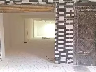 تجاري للبيع في الهانوفيل، العجمي، 90 متر