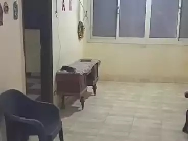 شقق للبيع في شارع الخمسين، النزهة 2، 100 متر