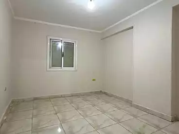 عقارات للبيع في اللبيني، فيصل، 100 متر