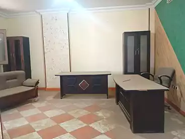 مكاتب للإيجار في اللبيني، فيصل، 200 متر