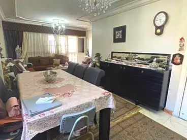 عقارات للبيع في محرم بك، الاسكندرية، 125 متر