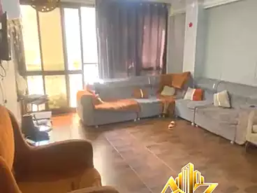 في المساحة، الهرم، 170 متر