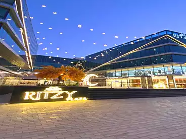 Medical For sale in Ritzy Mall - THEBES Investment, Compounds in Sheikh Zayed, 84 sqm