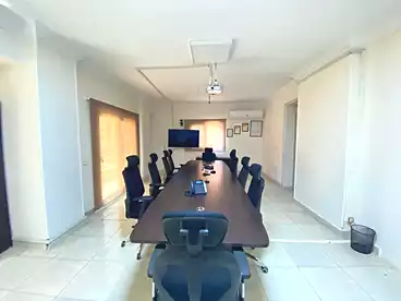 في كارفور، المعراج العلوي، 2200 متر