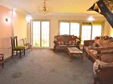 شقق للإيجار في كامب شيزار، الاسكندرية، 320 متر