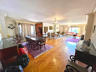in Gameat El Dewal El Arbabeya St, El Mohandeseen, 220 sqm