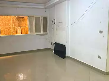 شقق للبيع في شارع الملكة ناظلي، كفر طهرمس، 100 متر