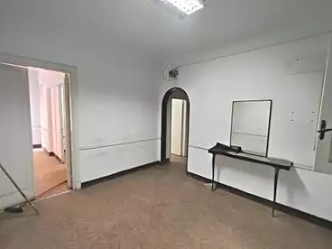 in El Tahrir St., Bab El Lauq, 140 sqm