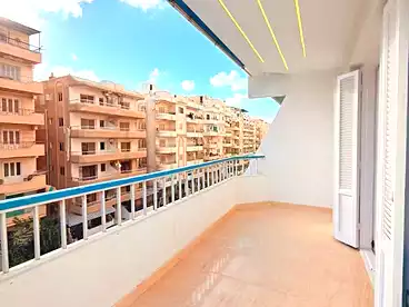 Apartments For sale in Shatee El Nakheel, Al Agamy, 120 sqm