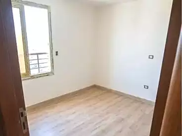 شقق للبيع في محرم بك، الاسكندرية، 125 متر