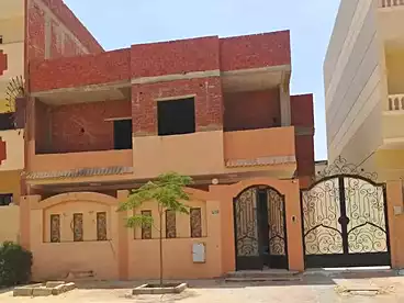 House / Home For sale in Hai El Kawsr - Fourth Neighborhood, Badr City, 209 sqm