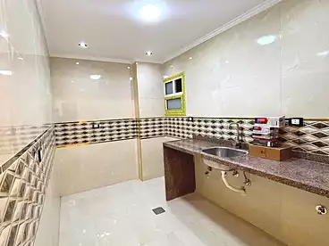 عقارات للبيع في شارع الأرمن، ميامي، 150 متر