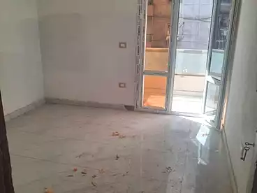 شقق للبيع في السرايا، الاسكندرية، 120 متر