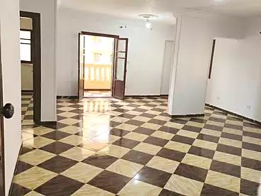 Apartments For rent in Khaled Ibn El Waleed St., Miami, 100 sqm