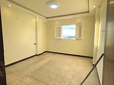 شقق للبيع في شارع مصطفي كامل، السيوف، 100 متر