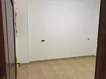 شقق للإيجار في اللبيني، فيصل، 150 متر