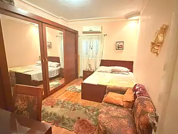 For sale in Suleiman al-Halabi St., El Banafsag 11, 200 sqm