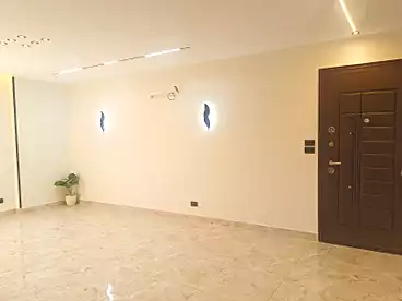 For sale in Madinaty - B 6, Sixth Zone Buildings, 88 sqm