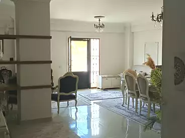 شقة بحديقة للبيع في اللوتس الجنوبيه، اللوتس، 166 متر