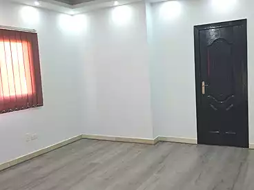 Administrative For rent in El Lasilki St., New Maadi, 400 sqm