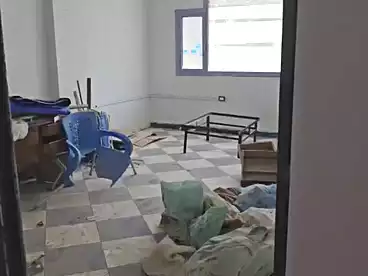 محلات للبيع في المنطقة الاردنية، العاشر من رمضان، 28 متر