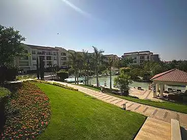 For sale in Southern 90th St., 90th Street, 110 sqm