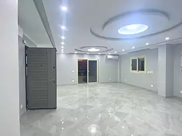 مكاتب للإيجار في كارفور، المعراج العلوي، 350 متر