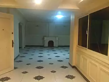 Apartments For rent in Gamal Abdel Nasser St., Miami, 200 sqm