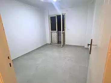 عقارات للبيع في رأس التين، الاسكندرية، 85 متر