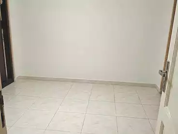عقارات للإيجار في شارع ثابت باشا، حلوان الشرقية، 120 متر