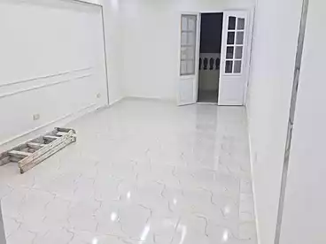 Apartments For sale in El Mandara Bahri, El Mandara, 130 sqm