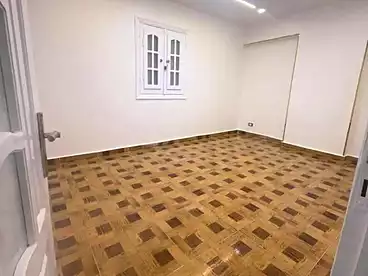 Apartments For sale in Gamal Abd El Nasir St, Sidi Beshr Bahri, 125 sqm