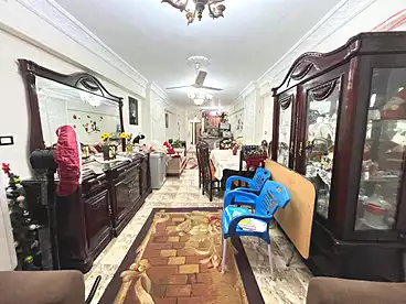 Apartments For sale in Gamal Abd El Nasir St, Sidi Beshr Bahri, 140 sqm