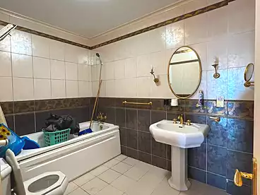 Furnished Apartment For sale in Sheraton Towers, El Montazah, 176 sqm