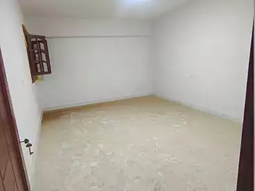شقق للبيع في البيطاش، العجمي، 130 متر