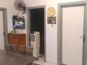 شقق للبيع في شارع شبرا، الساحل، 130 متر