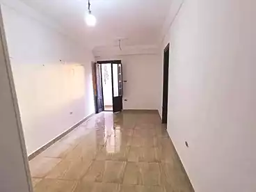 Apartments For sale in Gamal Abdel Nasser St., Victoria, 100 sqm