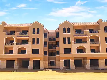 في كمبوند معادى فيو - المعادي للتنمية والتعمير، كمبوند بمدينة الشروق، 118 متر