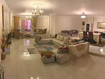 Apartments For sale in King Faisal St, Faisal, 240 sqm