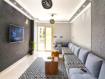 عقارات للبيع في شارع المجزر الالي، اللبيني، 165 متر