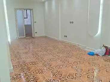 شقق للبيع في شارع البرنسيسة، البيطاش، 120 متر