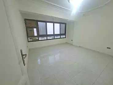 عقارات للإيجار في طريق كعبيش، فيصل، 100 متر