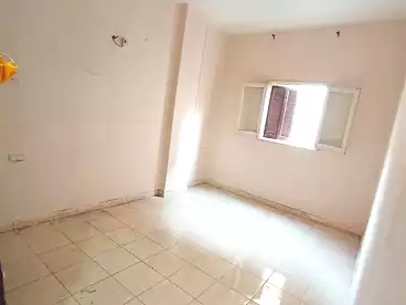 Apartments For sale in Ismael Kamel St., Helwan El Sharkeya, 90 sqm