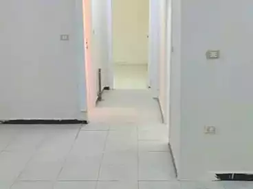 عقارات للبيع في شارع العشرين، فيصل، 120 متر