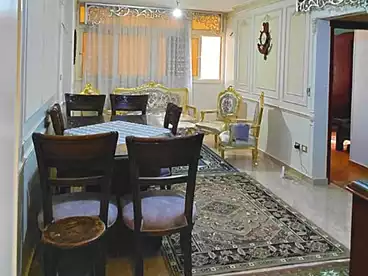 شقق للبيع في شارع حسن باشا الاسكندراني، محرم بك، 100 متر